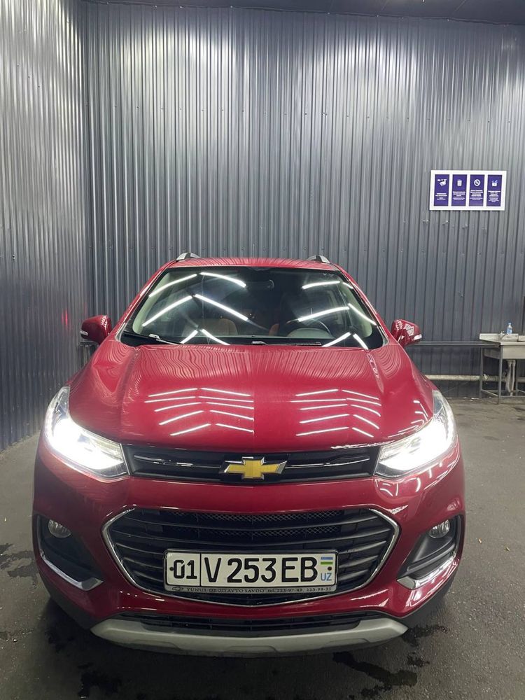 Chevrolet Tracker 1