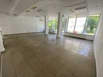 Vand  SpatiuComercial  Exercitiu   pret 215000 Euro