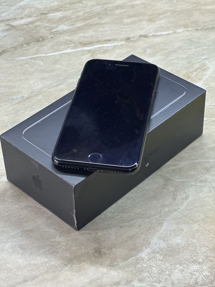 iPhone 7 128gb black