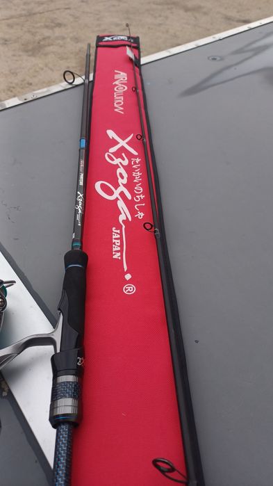 Xzoga Phantom с макара Daiwa procaster 2500A