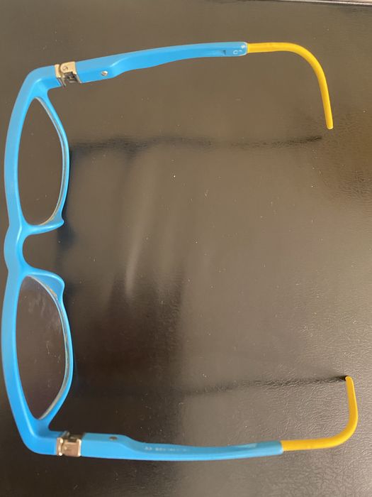 Продавам детски рамки за диоптрични очила 12 см