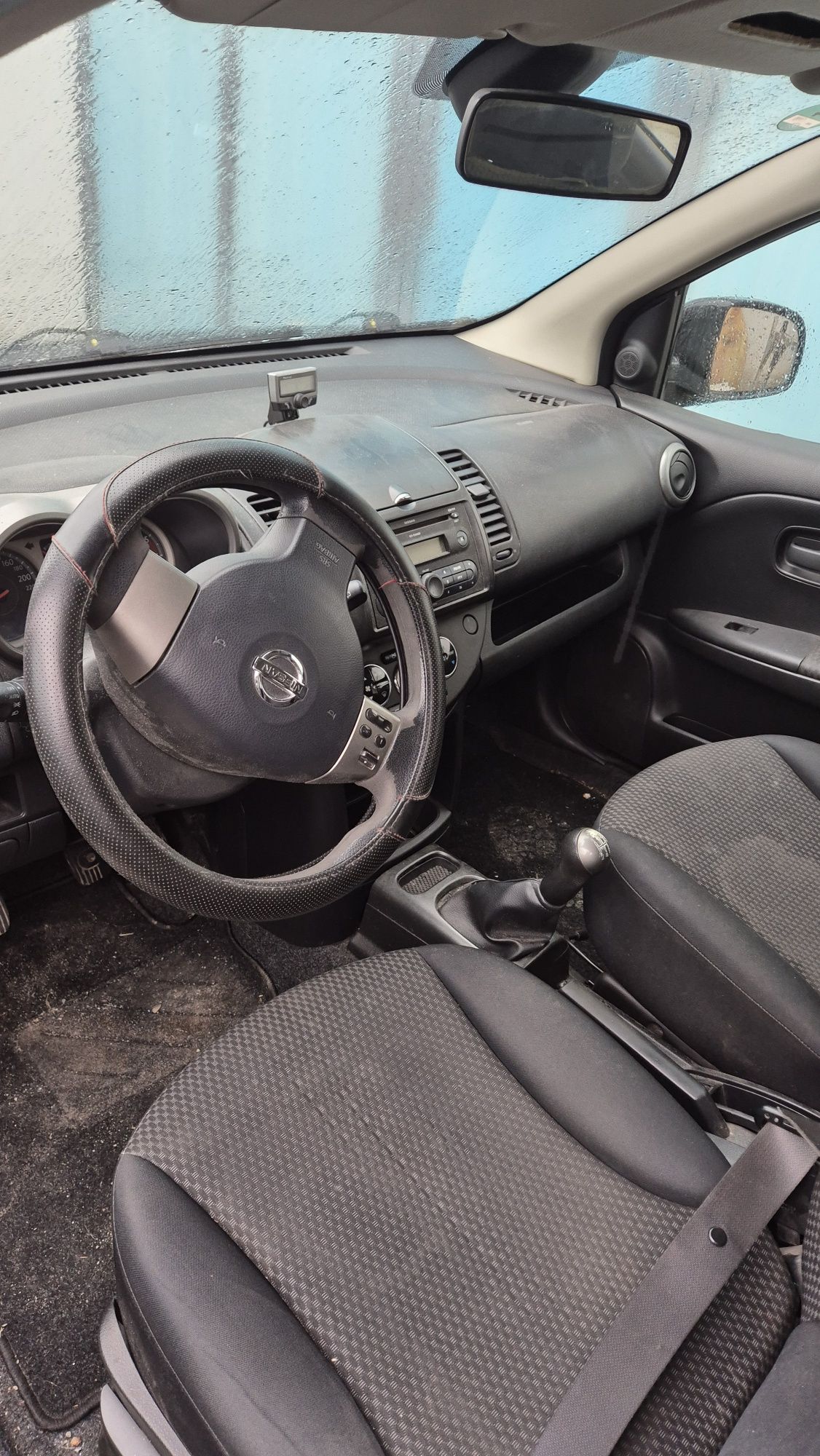 Vând bara fata spate nissan note