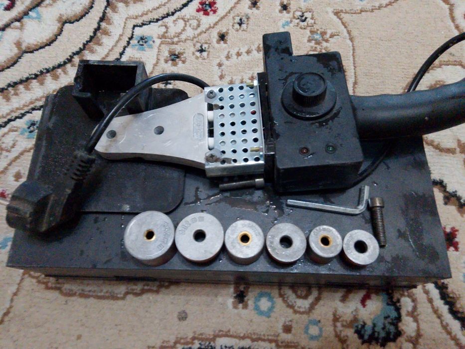 Продам Утюг для пайки труб пп