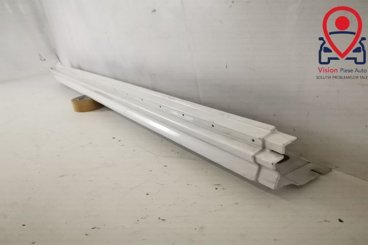 Ornament Prag Stanga Original In Stare Buna Volvo XC90 2 [2015 - 2019]