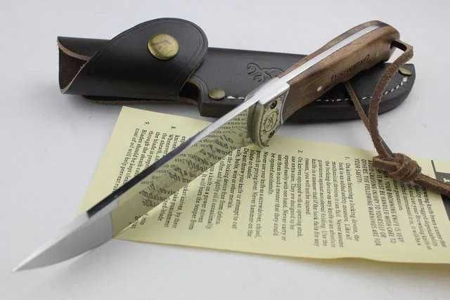 Чисто нов Ловен нож на Браунинг Browning с инкрустация и кожена кания
