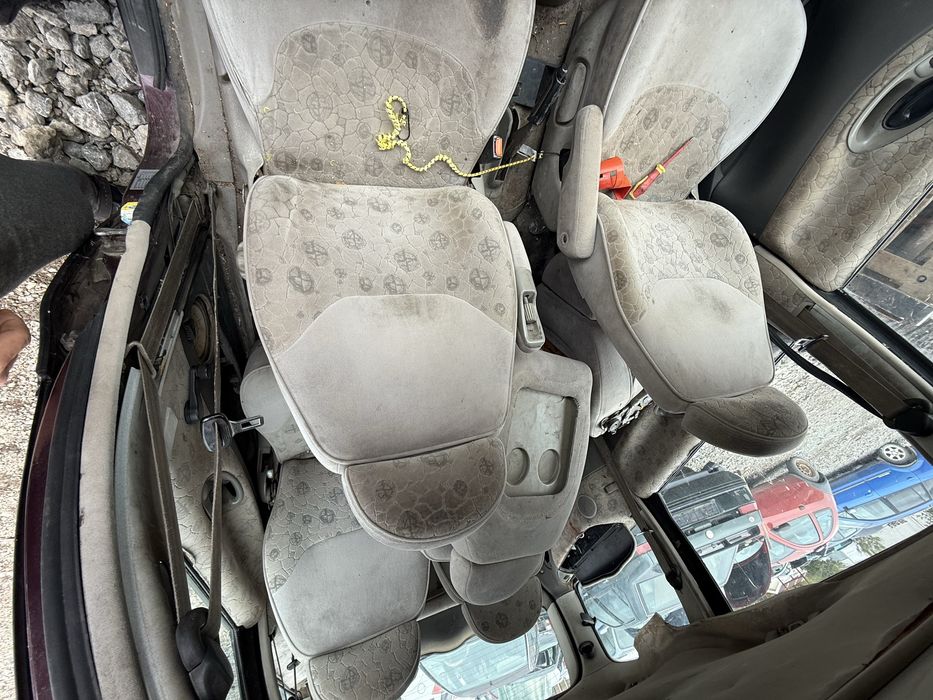 Форд Галакси 2.0 Ford Galaxy 2.0 на части