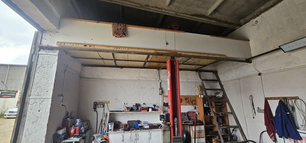 Продам гараж модернизованный в городе 29а мкр