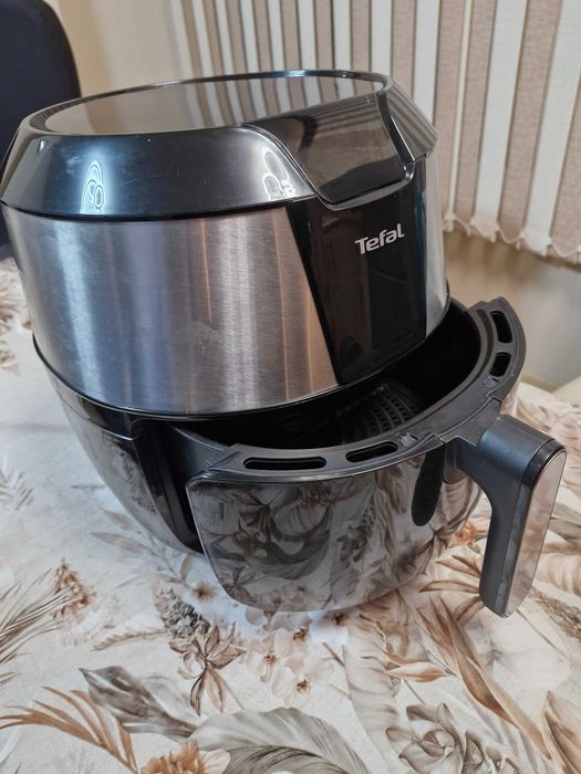 Еър фрайър Тефал ХХЛ