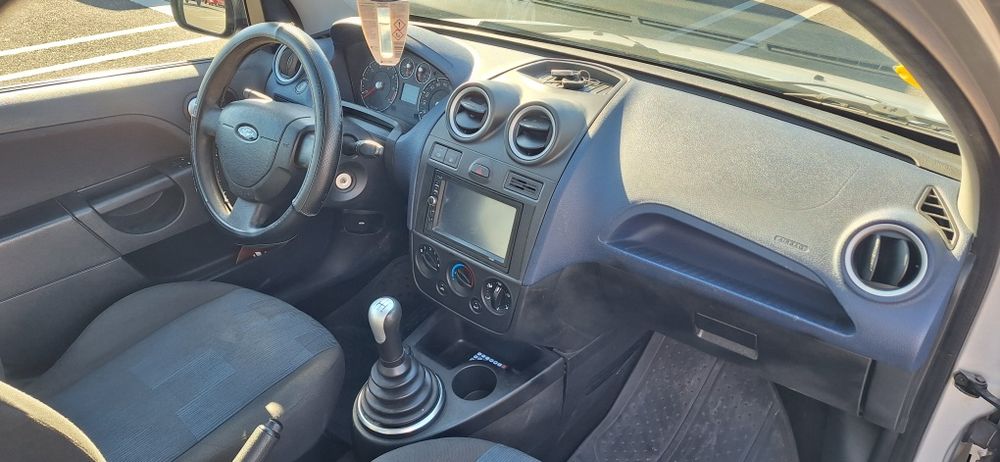 Ford Fiesta MK5 2005