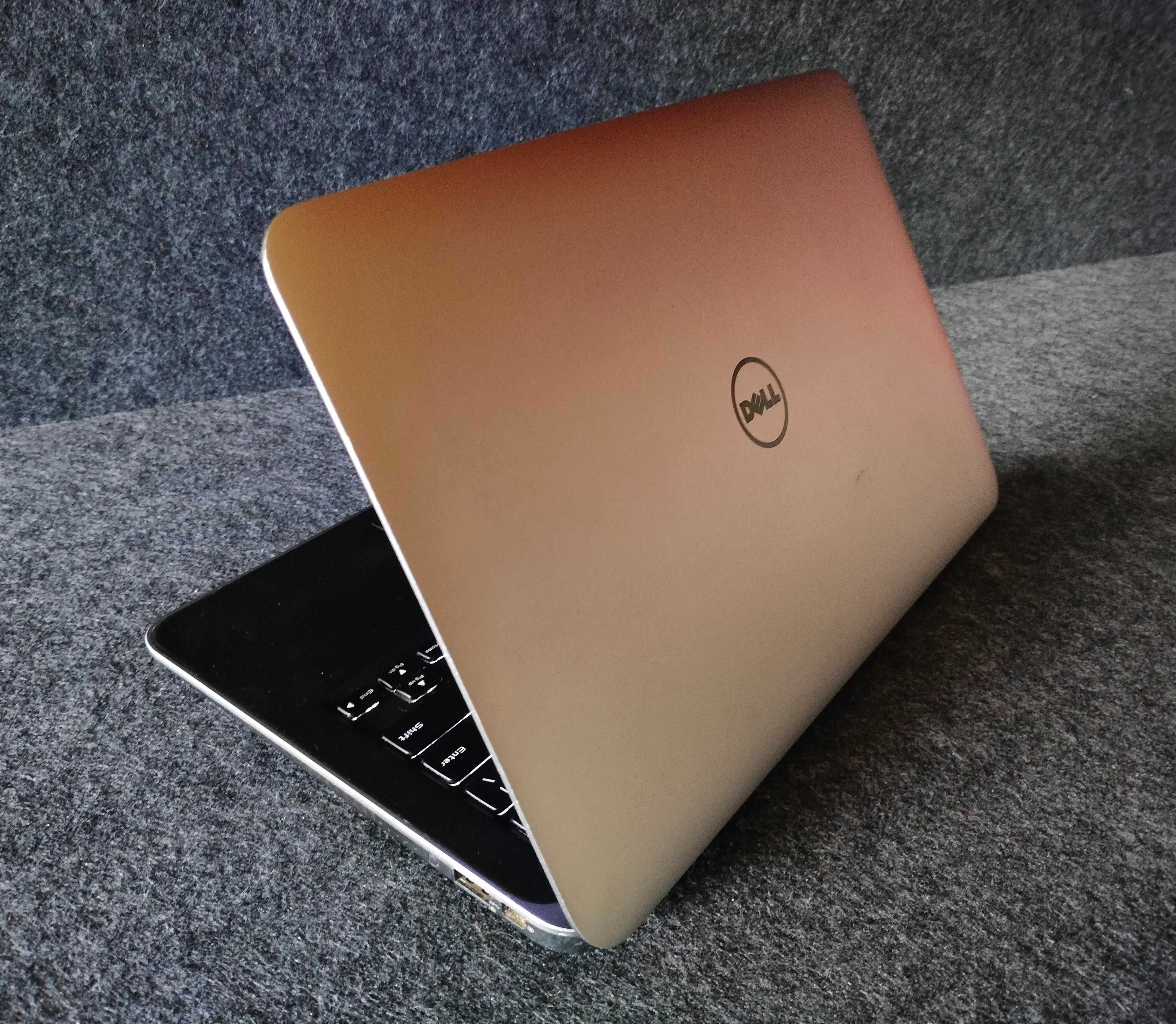Лаптоп Dell XPS 13 Intel Core i7 CPU 1.90GHz-2.40GHz 8GB RAM 128GB SSD