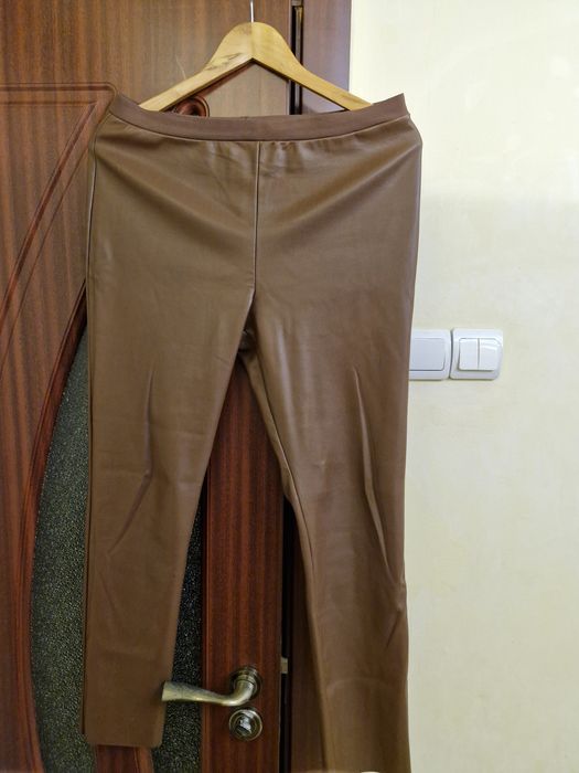 Vând pantaloni damă