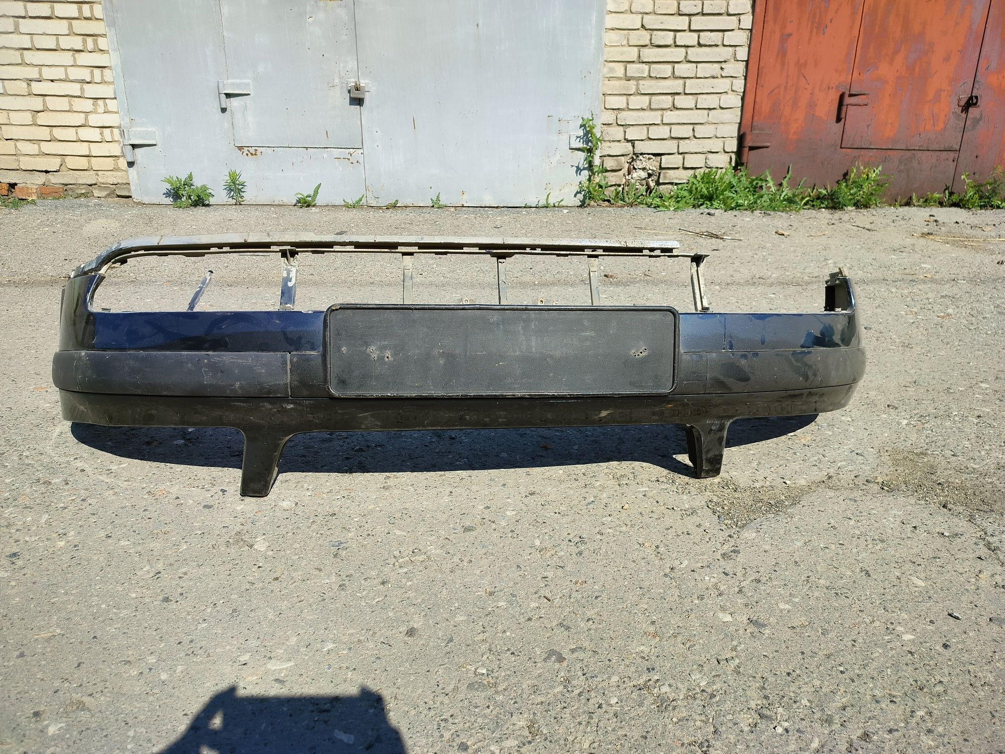 Бампер на пассат б5