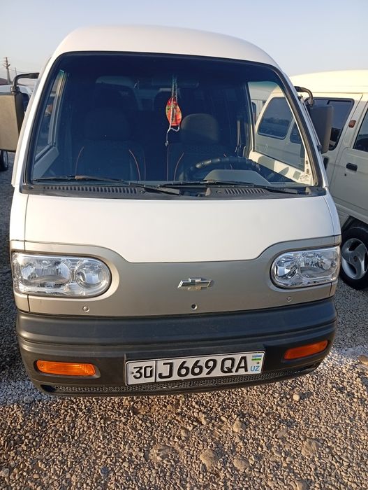 Дамас сотилади. Йили 2013