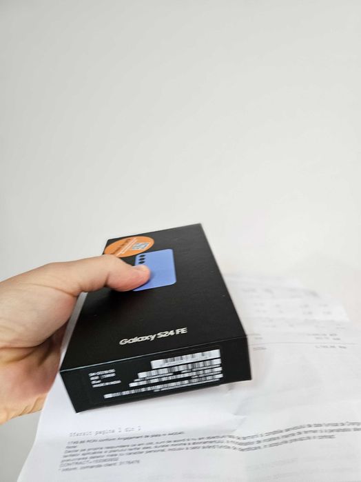 Samsung Galaxy S24 FE, 128 Gb, nou la cutie, 2 ani Garantie.