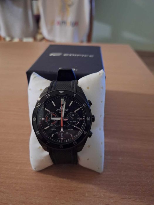 Часовник Casio Edifice