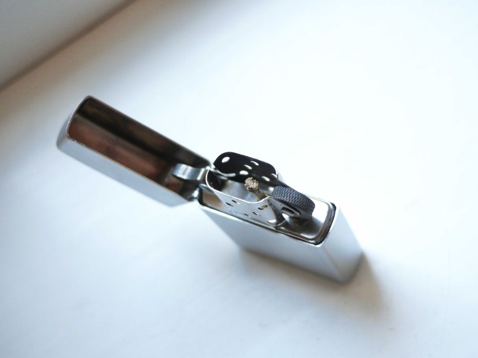 Оригинальная зажигалка Zippo Satin Chrome