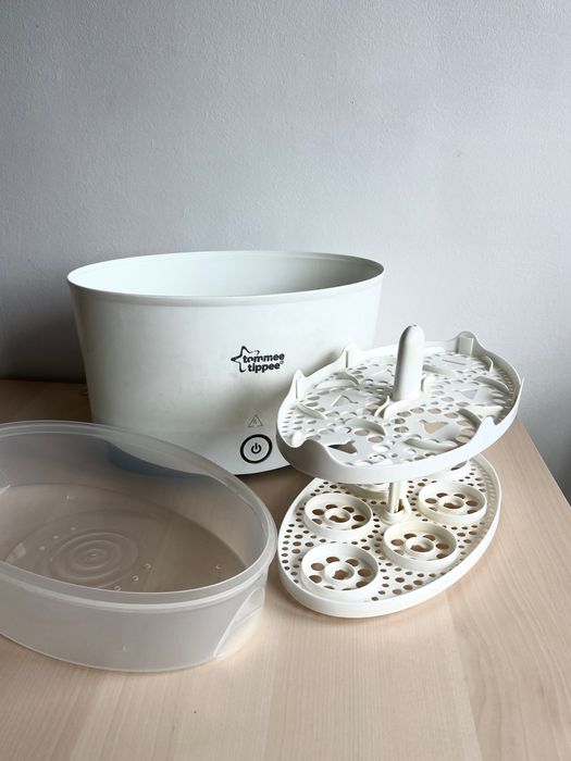 Стерилизатор Tommee Tippee