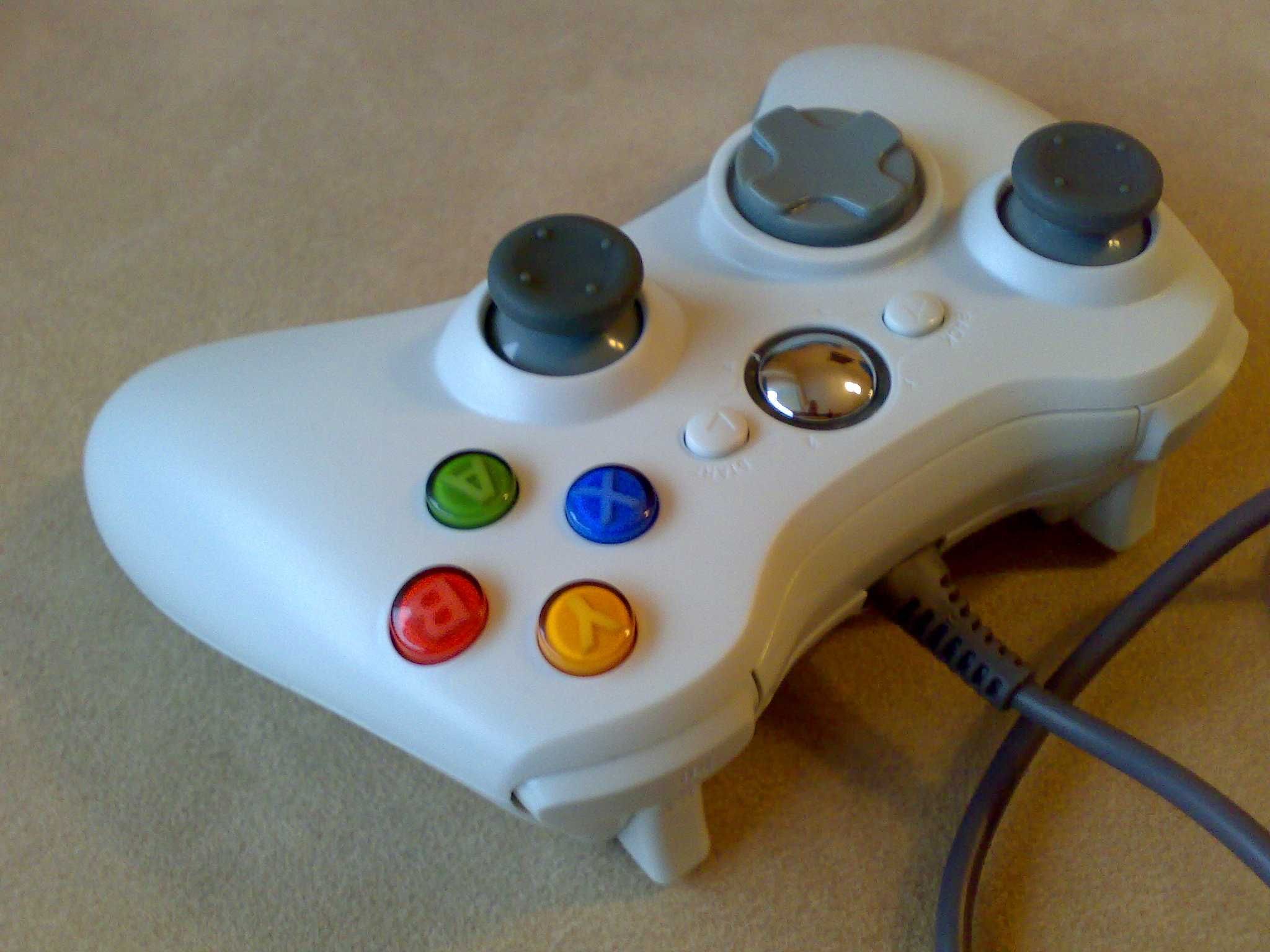 Xbox360 ( PC ) контролер нов с кабел - ЧЕРЕН / БЯЛ ( controller, pad )