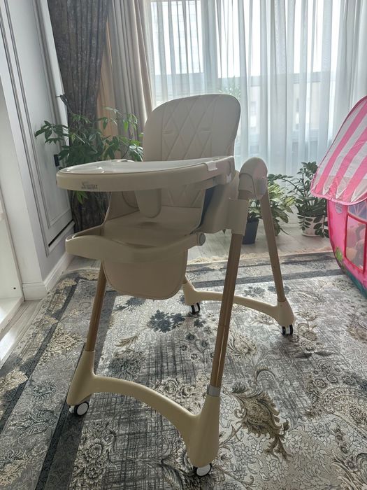 Детский стол для кормления