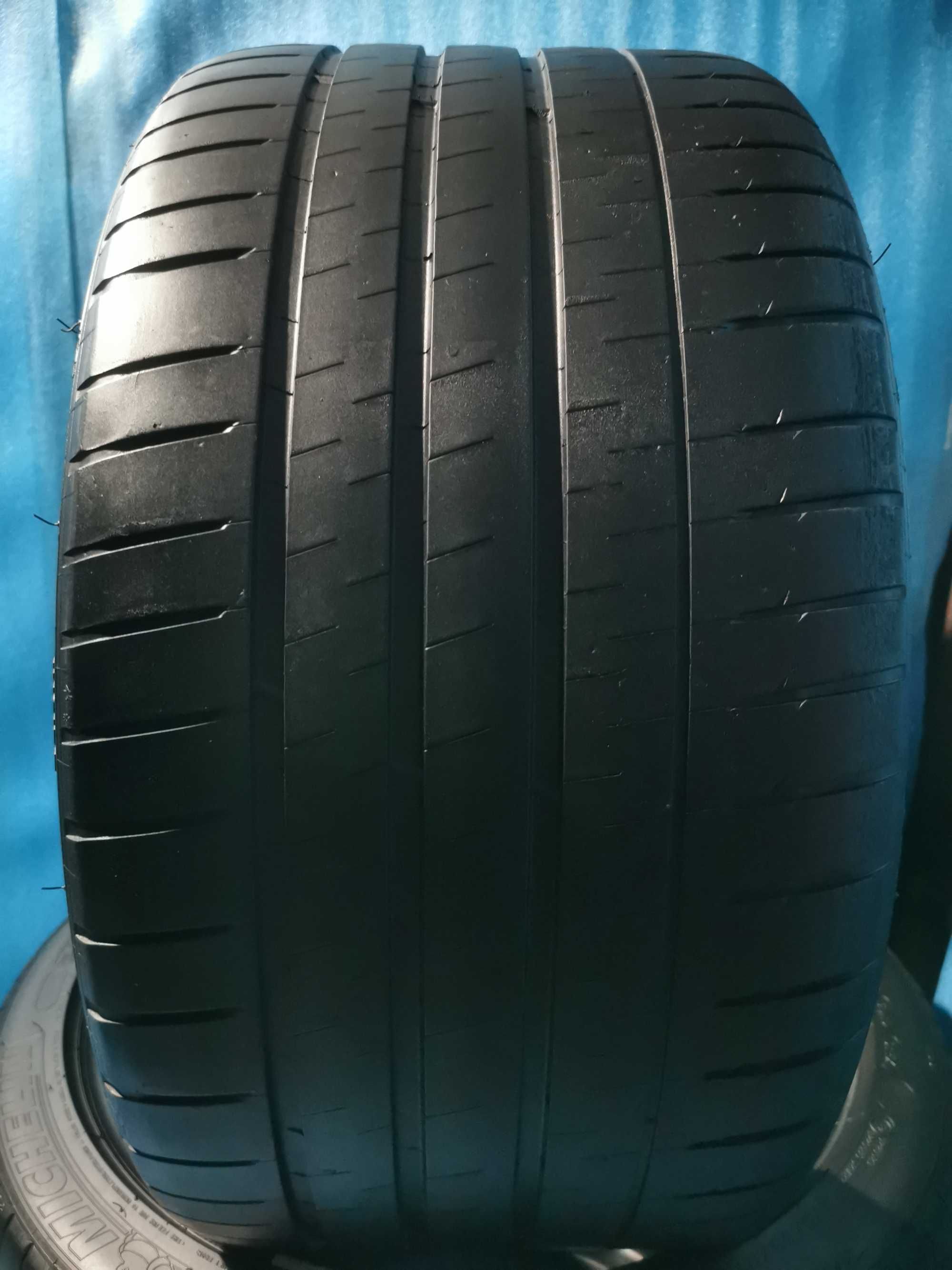 285 30 20 michelin 2 buc
