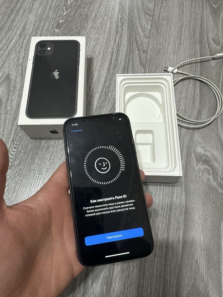 Iphone 11 с коробкой 64gb