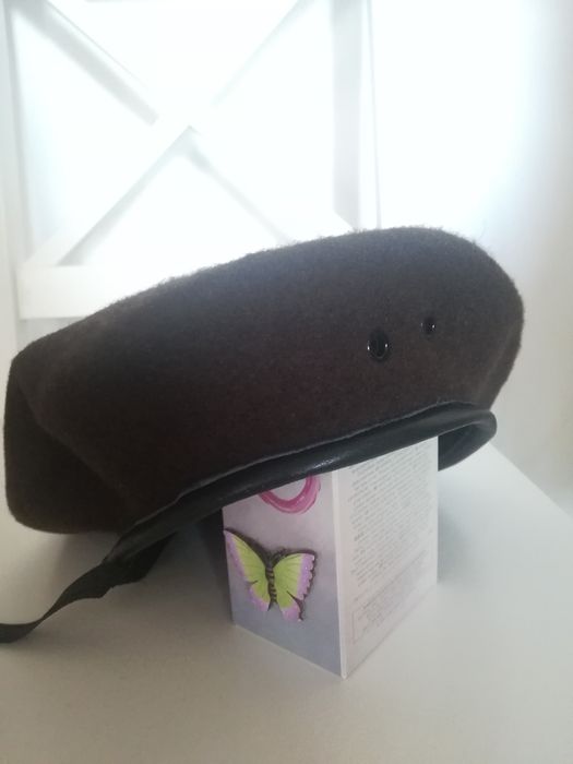 Bereta maro preț 50 ron