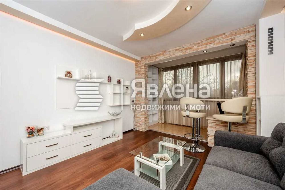 Дава се под наем Двустаен апартамент в София, Люлин 10 - 68 кв.м за 640 € - Снимка #15