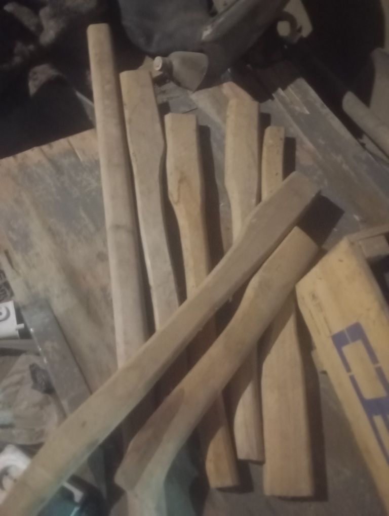 Продам черенки для топоров, разных размеров