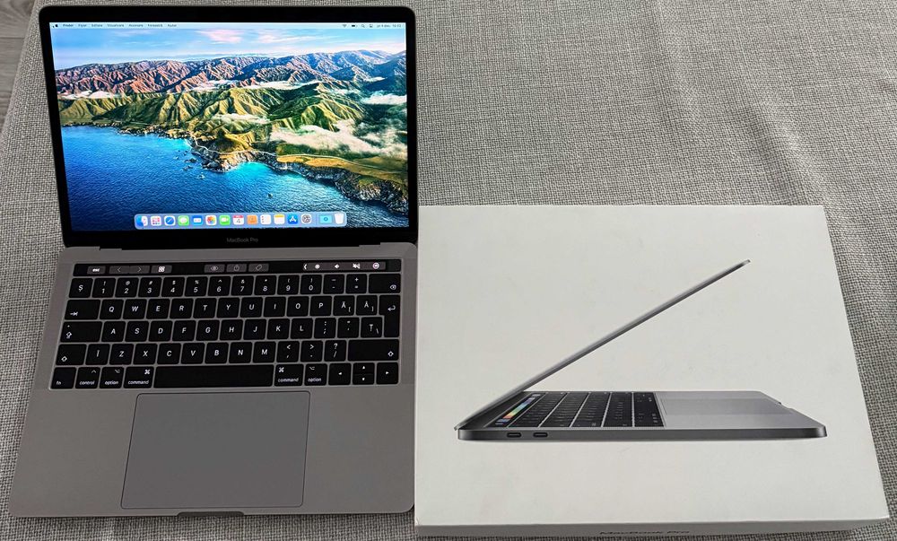 Apple MacBook Pro 13" 2017, 4 Thunderbolt, Touch bar, personal