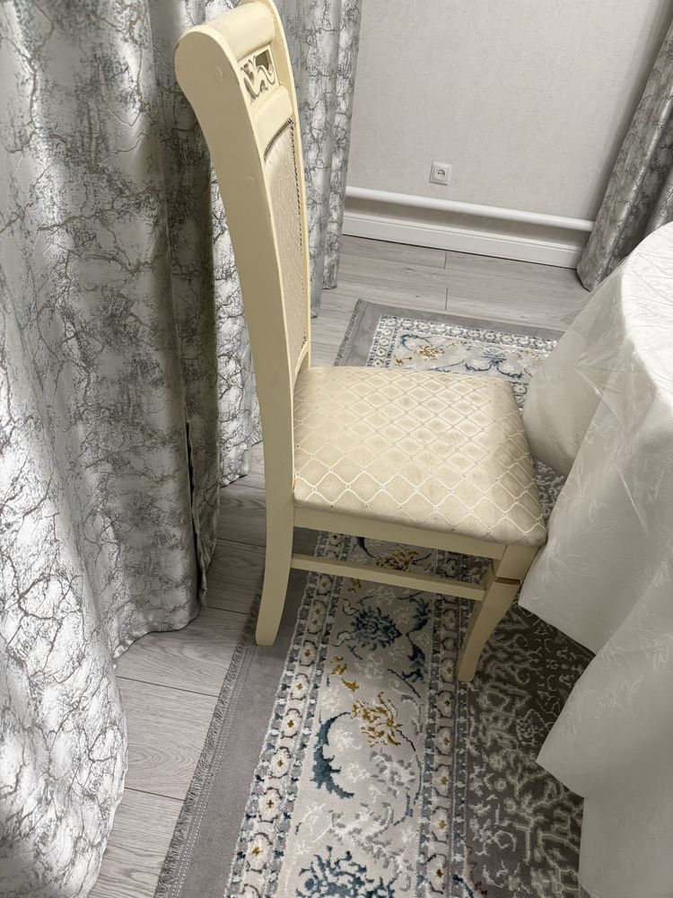 Продам стулья б/у в хорошем состоянии