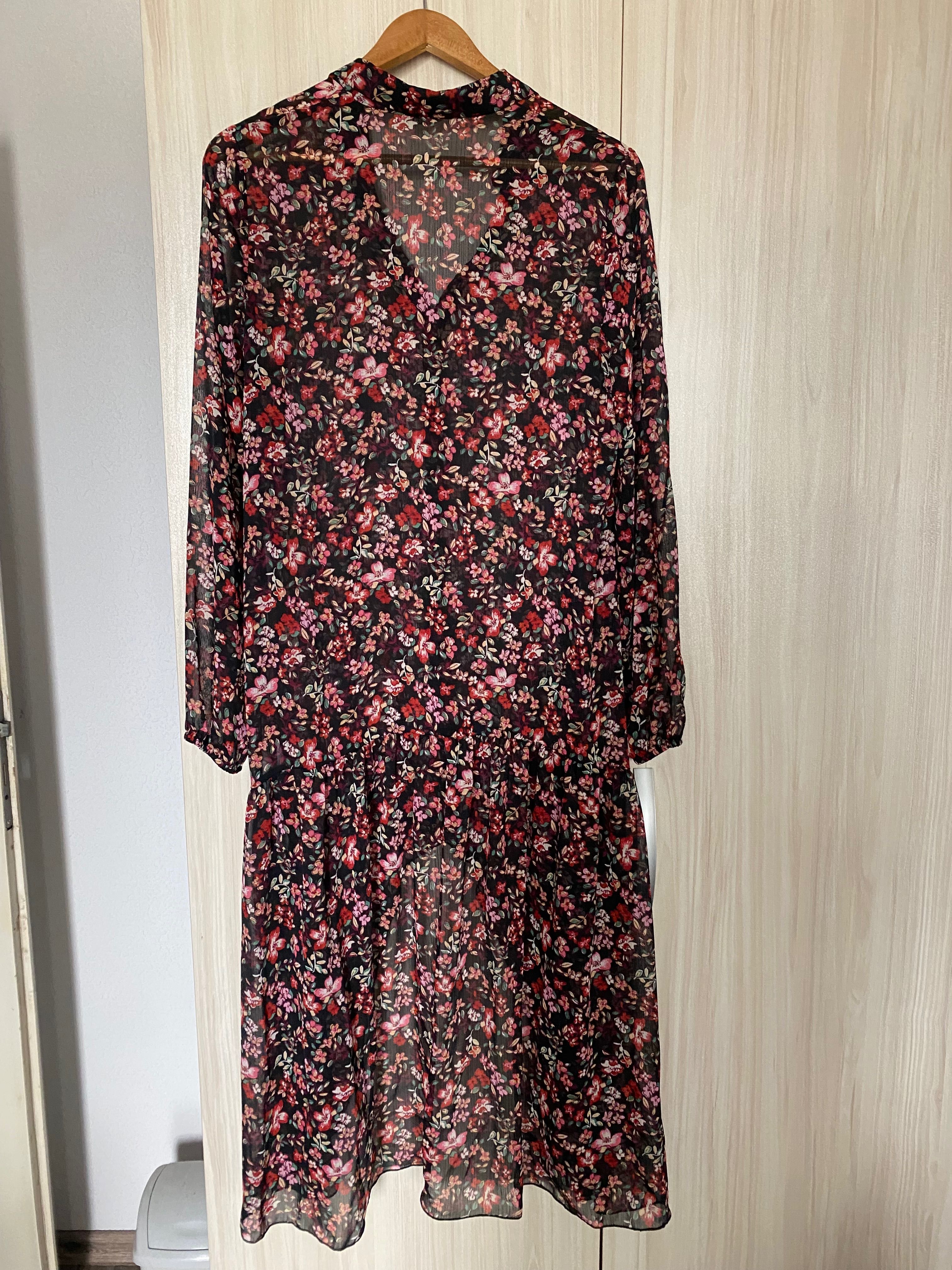 Продавам рокли Страдивариус, Pull&Bear, H&M