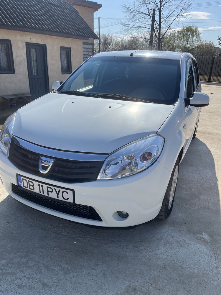 Dacia Sandero 2011 1.5 90hp