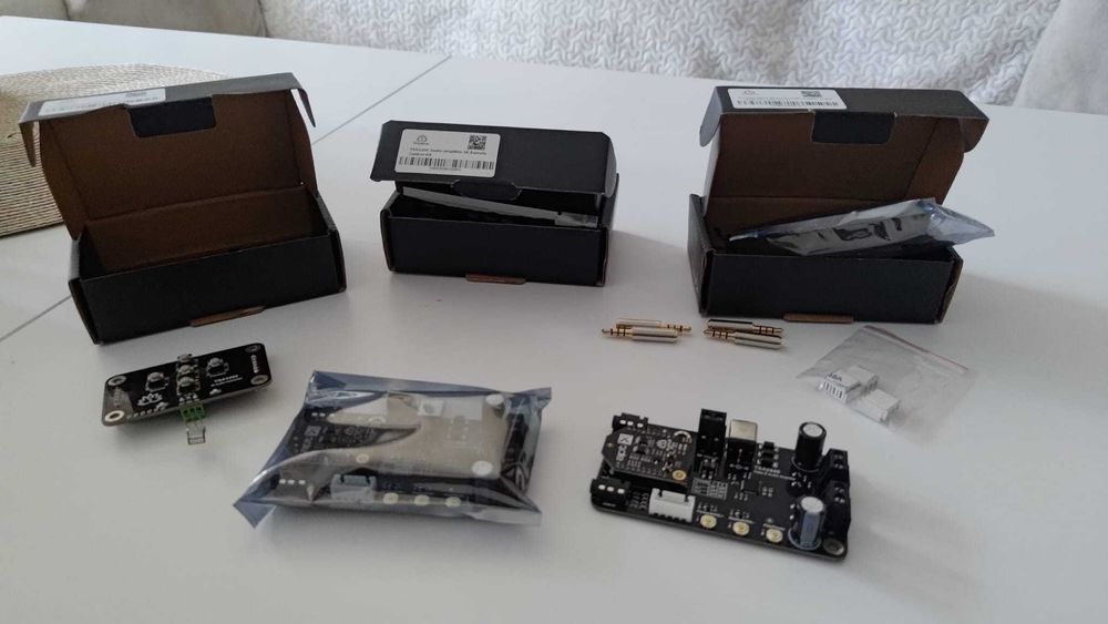 Set amplificatoare Clasa D (MAX98400A) 2x20W la 8 ohm (TWS/aptxHD)