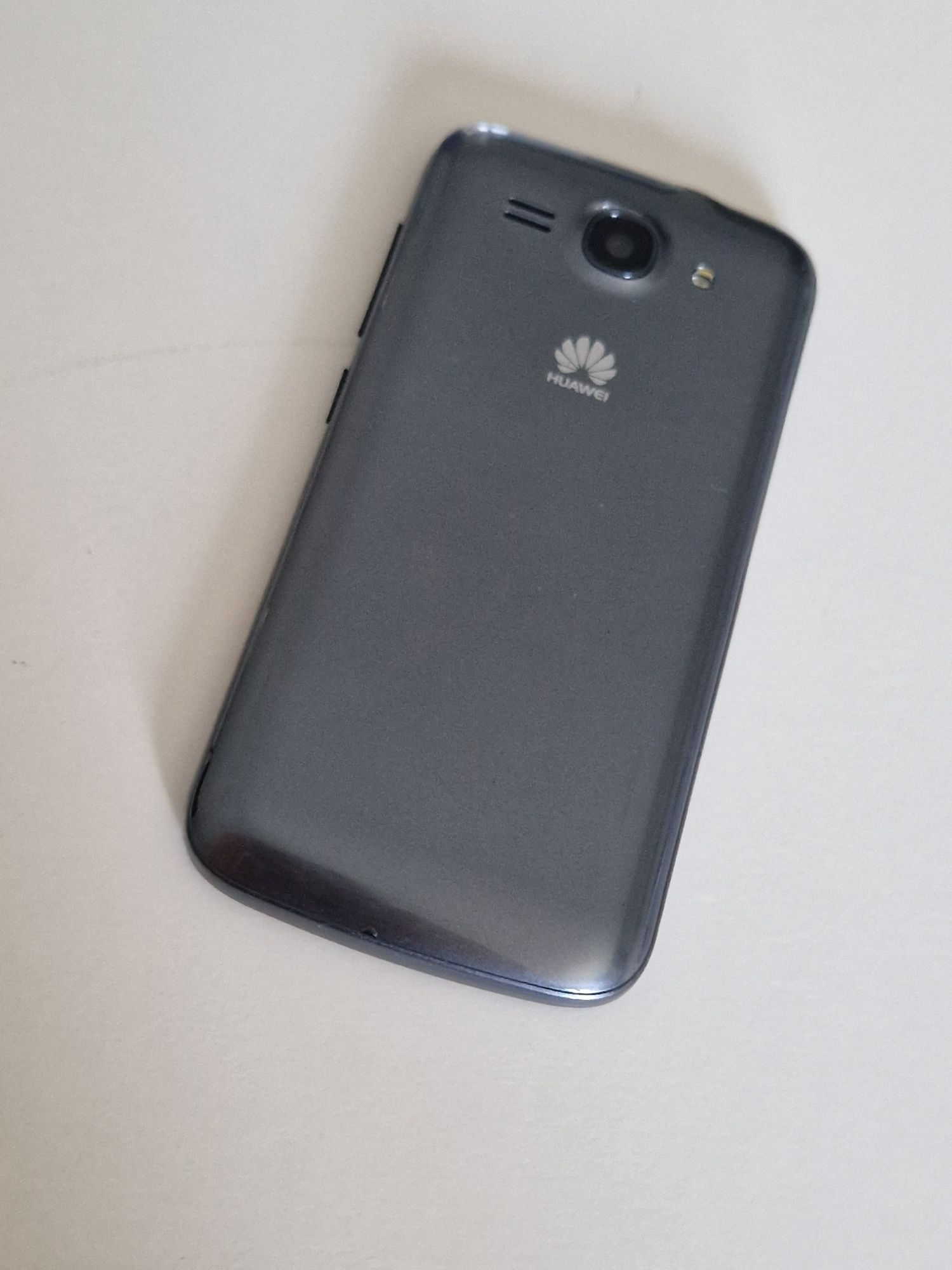 Telefon cu touchscreen huawei
