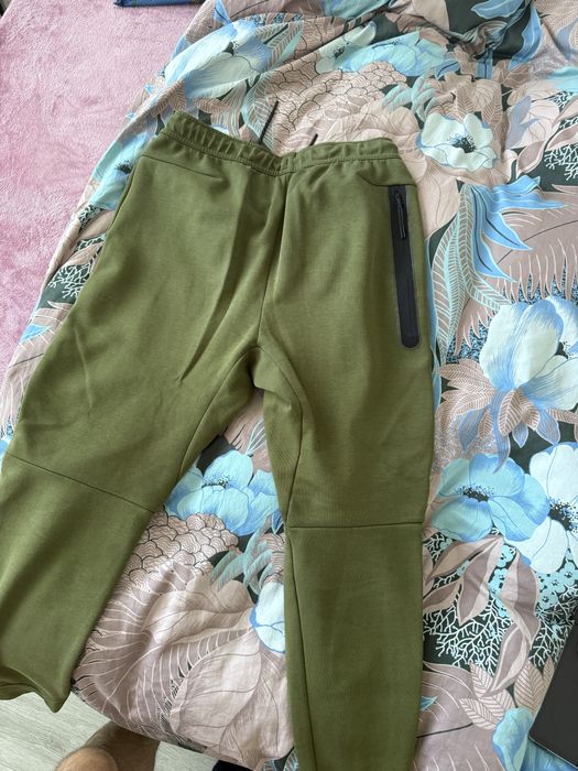 Долнище Nike tech