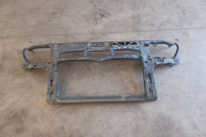 Trager Volkswagen VW Golf 4  [din 1997 pana  2006] seria Hatchback 5-usi 1.6 AT (100 hp)