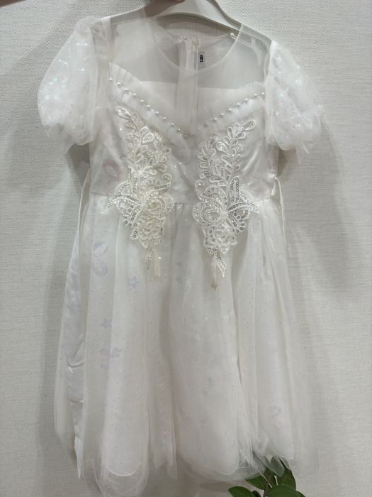 Платье нарядное