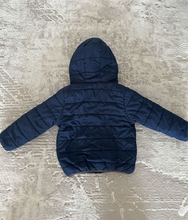 Vand haina de toamna/ iarna marimea 92 cm