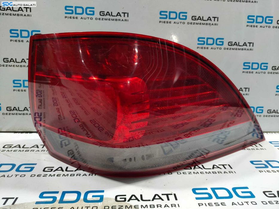 Stop Lampa Tripla Dreapta Volkswagen Golf 6 Break Combi 2008 - 2013 (Interior Prafuit Murdar) [L5073]