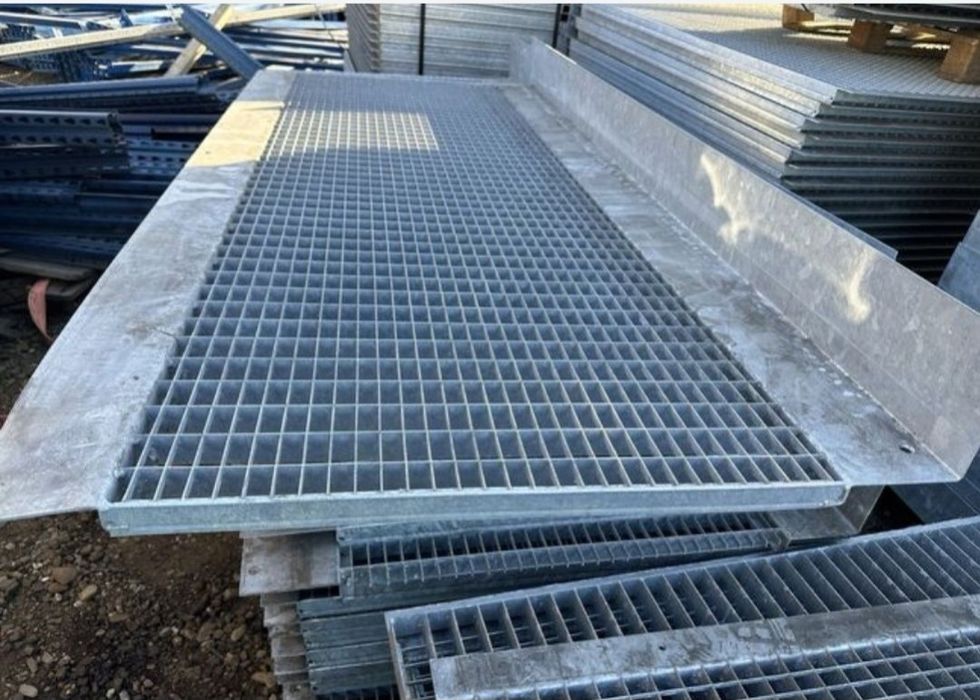 Scara exterior galvanizate industriale