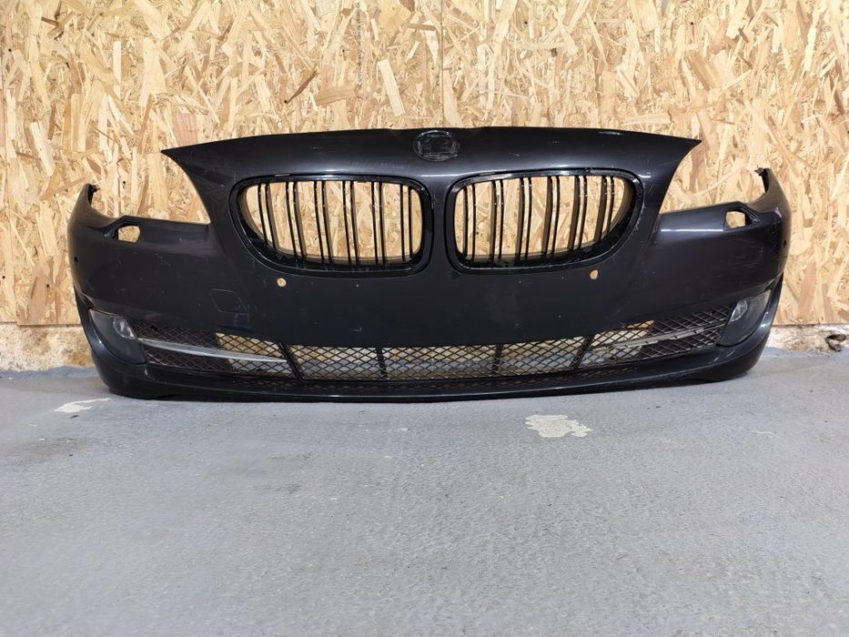 Bara fata BMW seria 5 F10