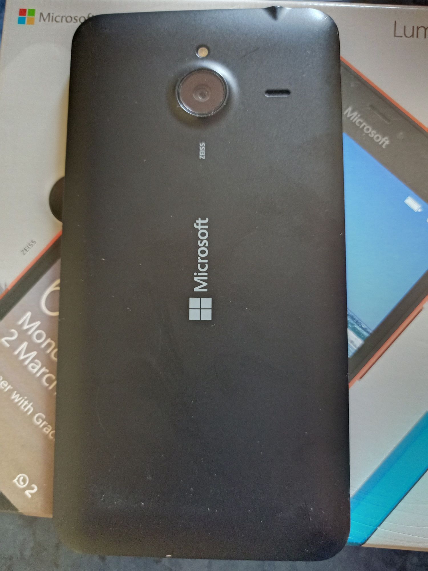 Nokia Lumia 640 XL