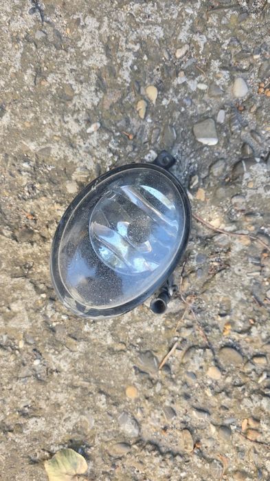 Piese VW Golf 6 trager aripa grila proiector