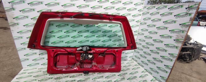 Hayon / Haion cu luneta /658 Volkswagen VW Passat B5