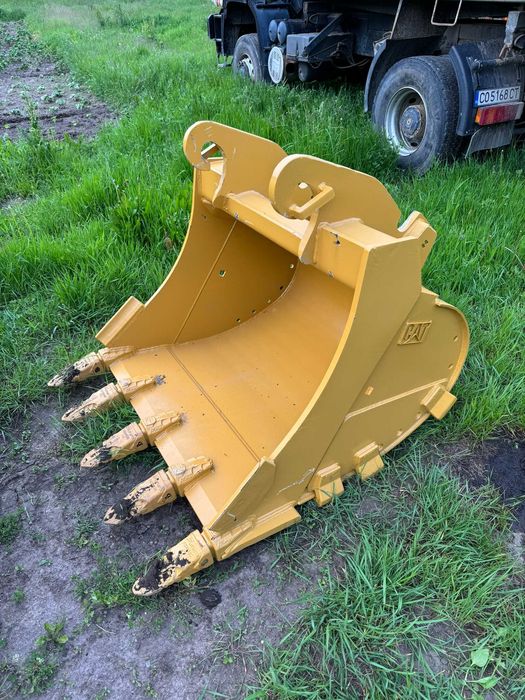 Прикачни устройства и кофи за всички марки строителни машини