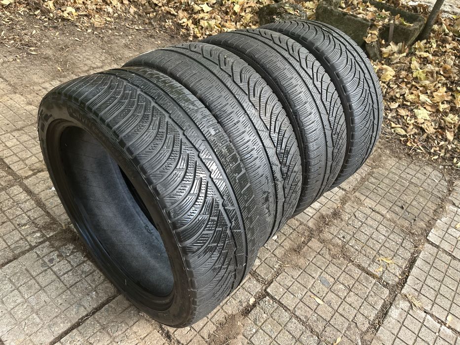Зимни гуми Мишелин 225/45/18  4бр