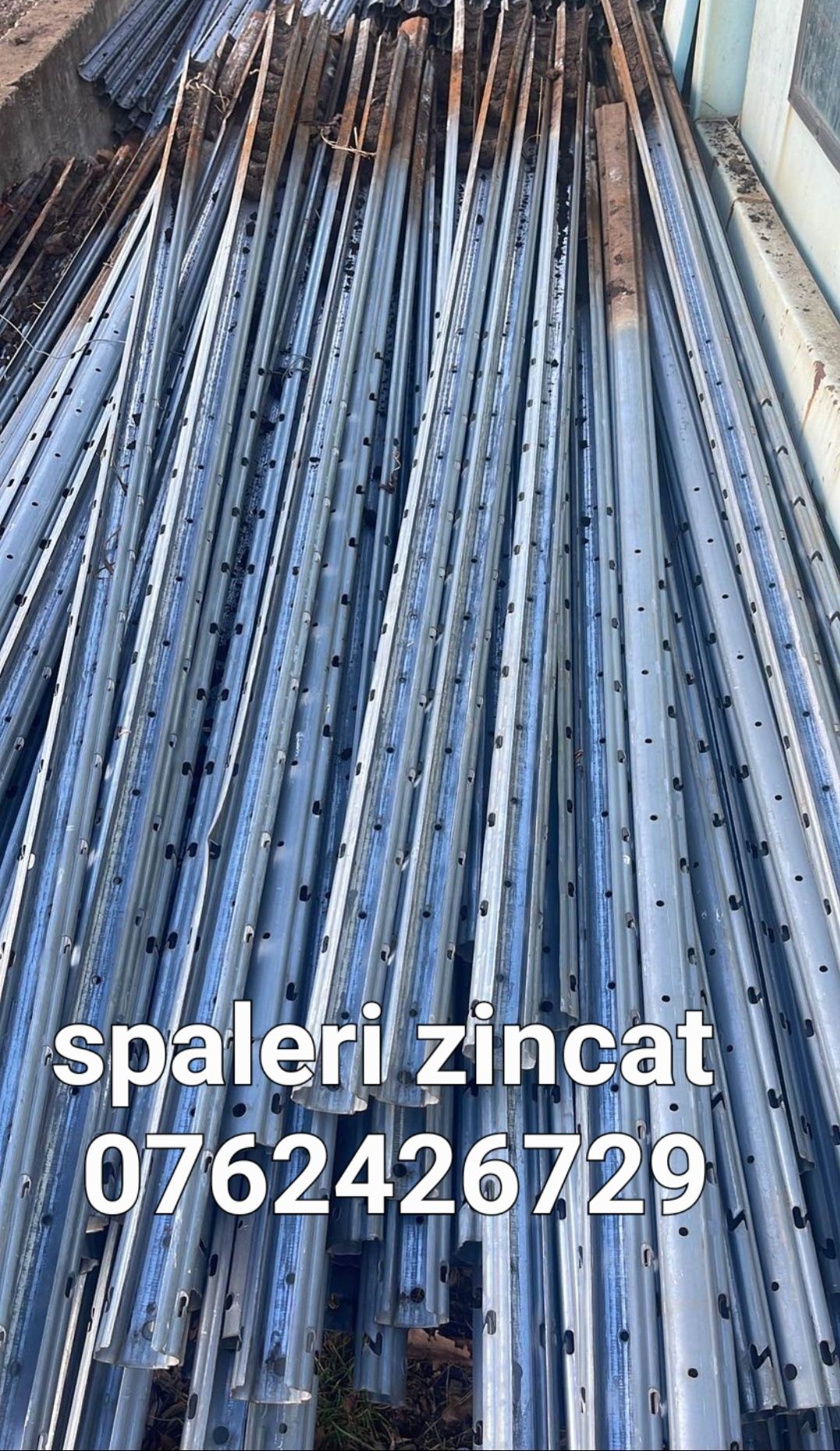 Vând spalieri zincat metalici