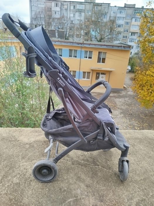 Бебешкаа количка