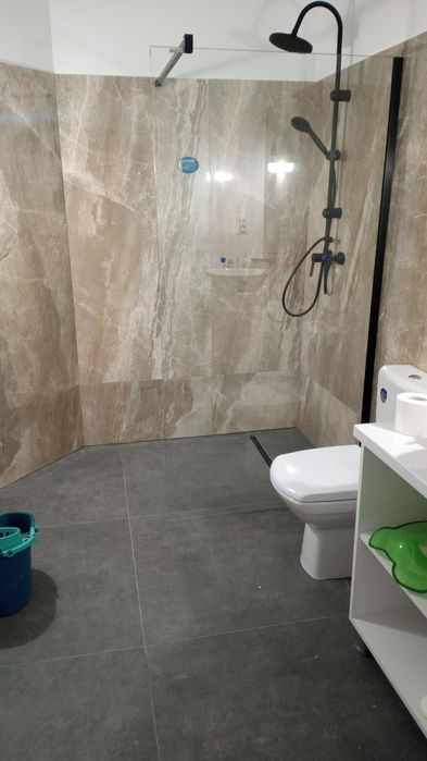 Execut lucrări construcții și renovări