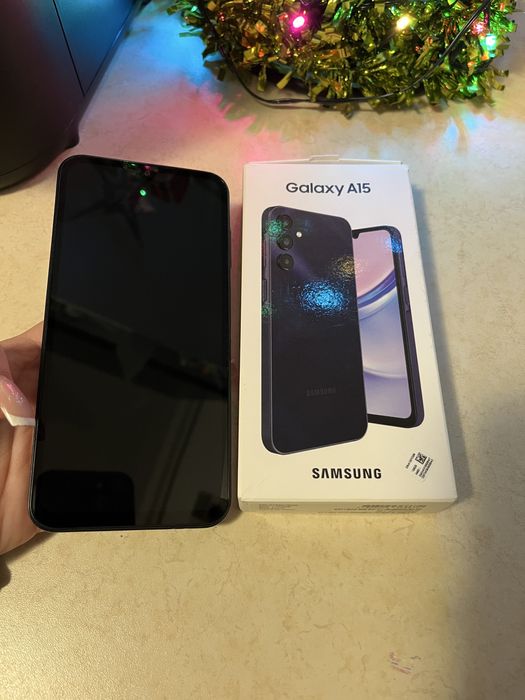 Vand telefon Samsung A15
